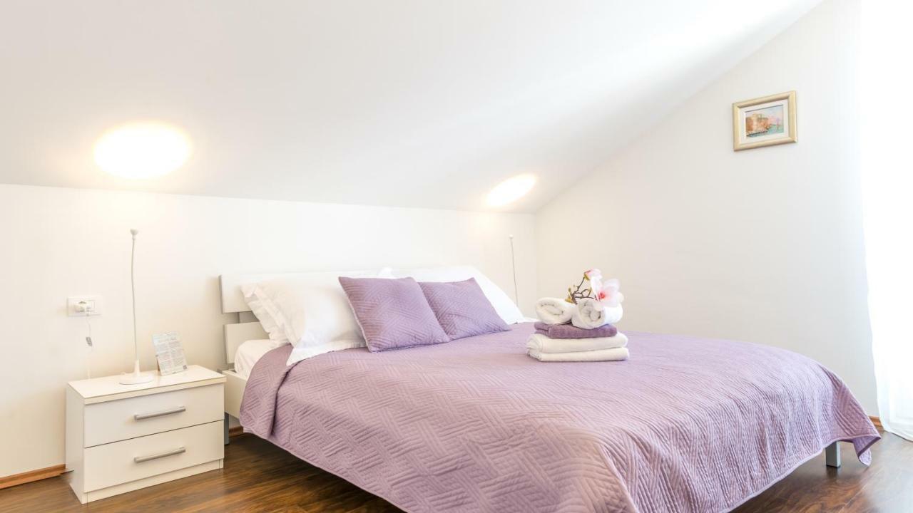 Apartman Sandra Solitudo Iii